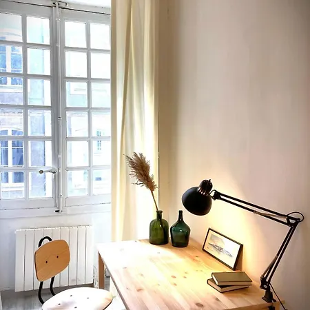 L'effervescent-hypercentre Au Calme Avec Balcon Appartement *
